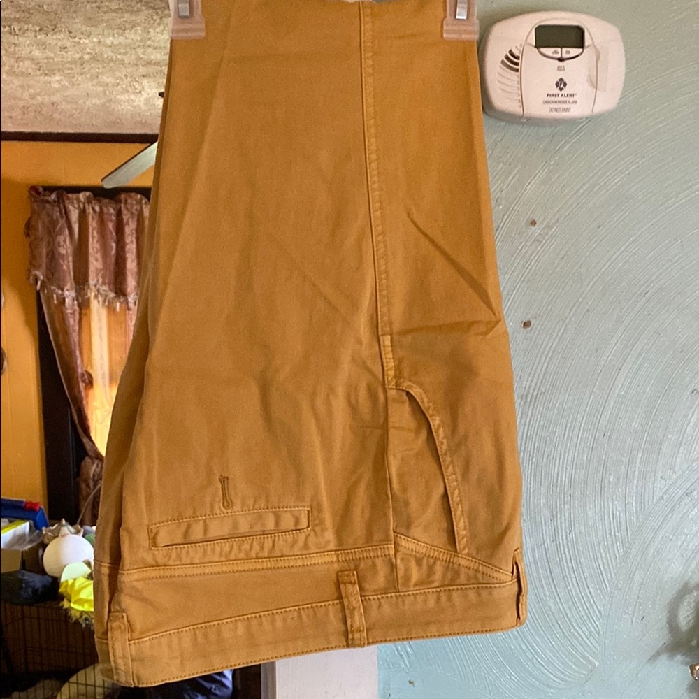 Men's Tan Shorts